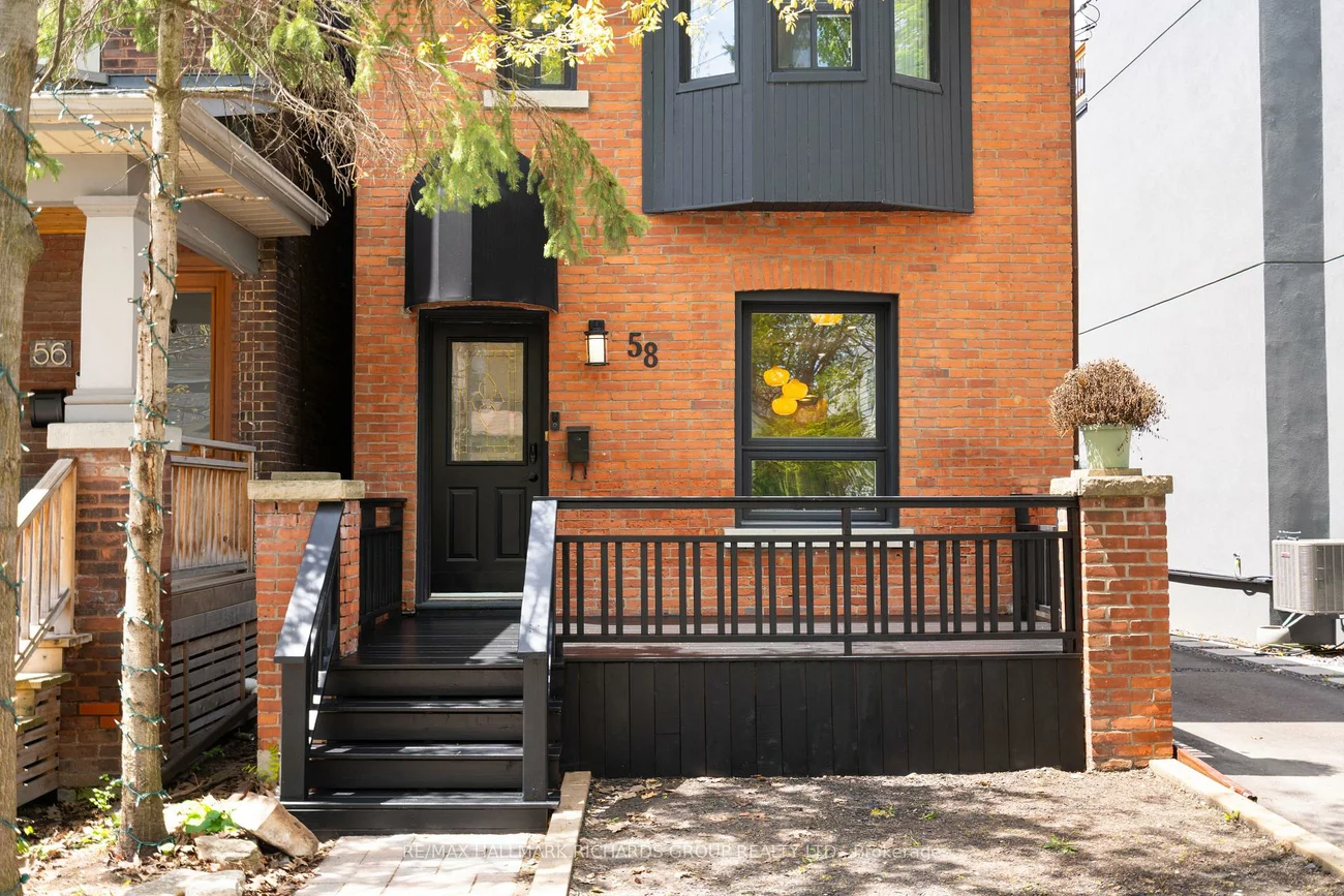 58, Winnifred, South Riverdale, Toronto