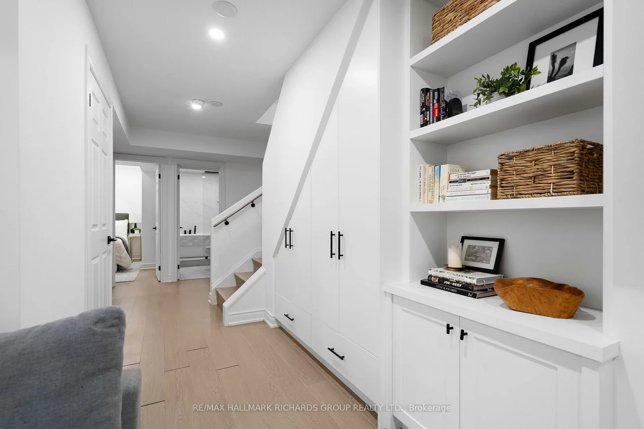 58, Winnifred, South Riverdale, Toronto