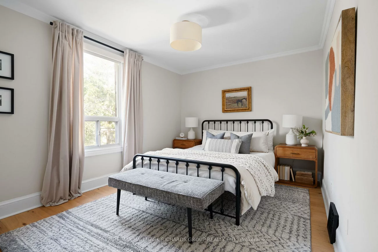 58, Winnifred, South Riverdale, Toronto