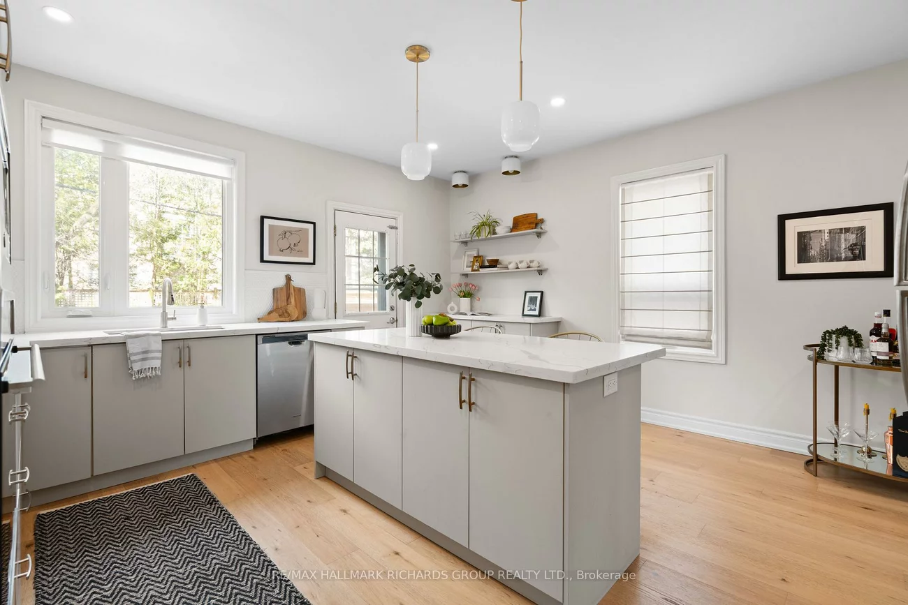 58, Winnifred, South Riverdale, Toronto