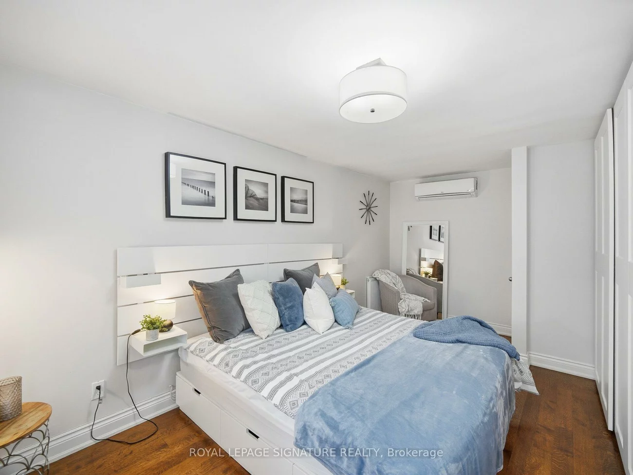 205, Prince Edward, Stonegate-Queensway, Toronto