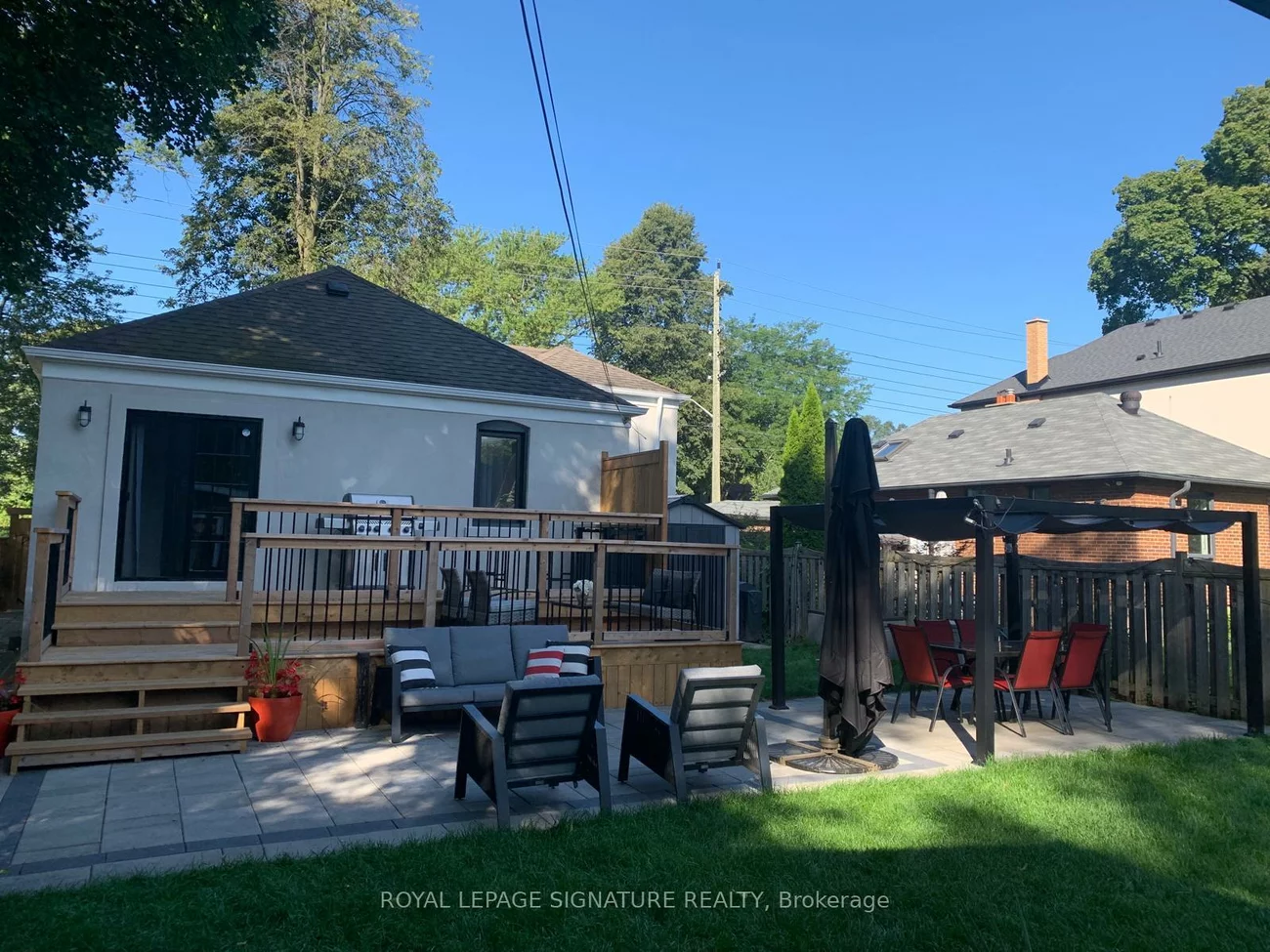 205, Prince Edward, Stonegate-Queensway, Toronto