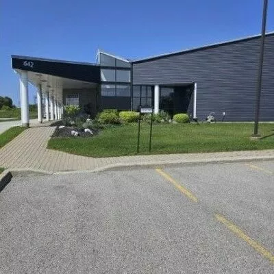 commercial, lease, Office, 642 Welham Rd, 400 East, Barrie 
					642 Welham Rd, 400 East, Barrie