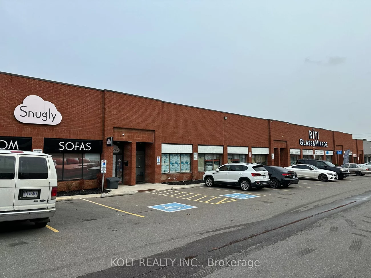 2084 Steeles Ave E, Brampton