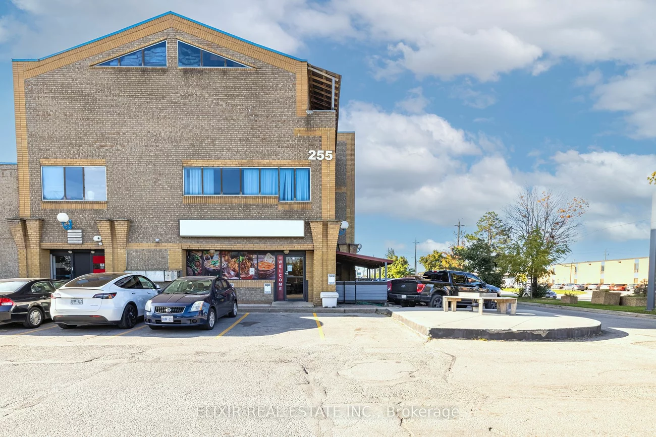 255 Rutherford Rd S, Brampton