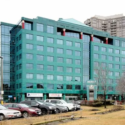 commercial, lease, Office, 10 Kingsbridge Garden Circ, Hurontario, Mississauga 
 10 Kingsbridge Garden Circ, Hurontario, Mississauga