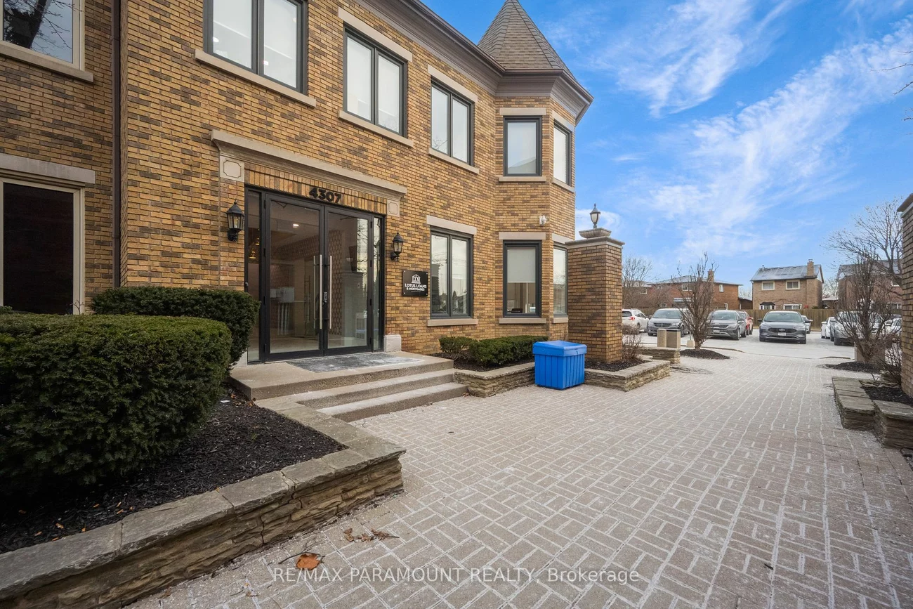 4307 Village Centre Crt, Mississauga