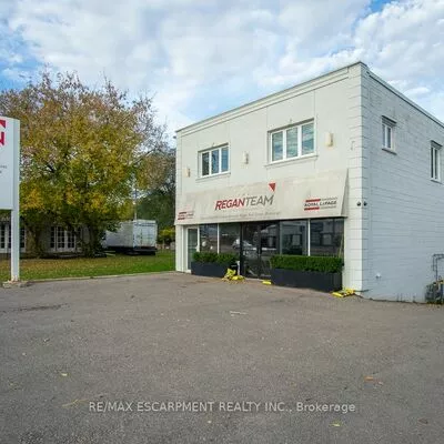 commercial, sale, Commercial/Retail, 1661 Lakeshore Rd W, Port Credit, Mississauga 
 1661 Lakeshore Rd W, Port Credit, Mississauga