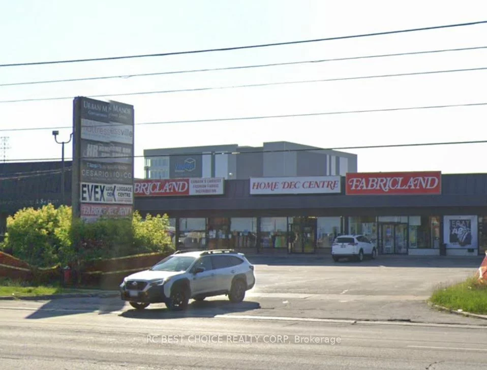 1911 Dundas St E, Mississauga