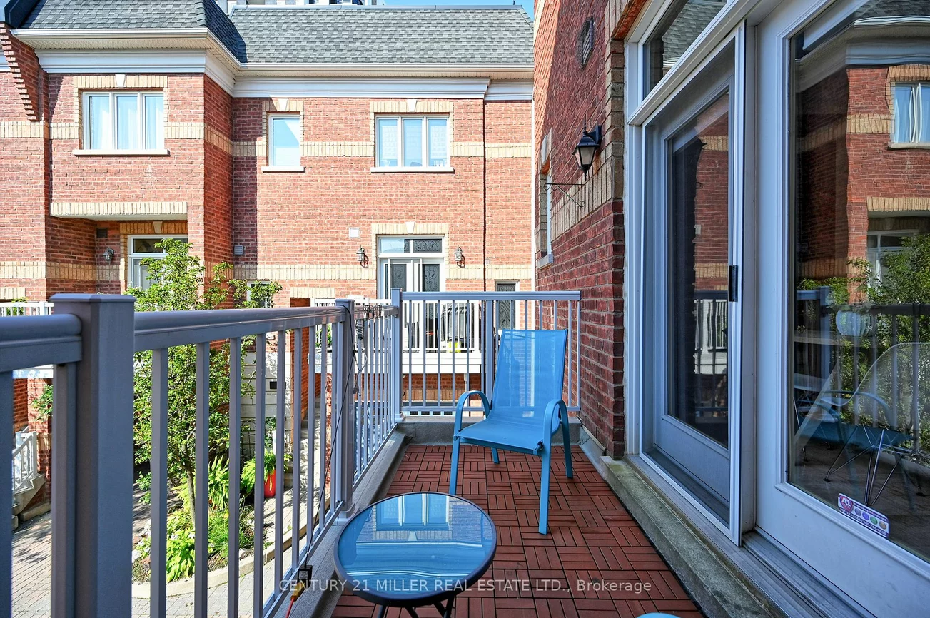 120 Bronte Rd, Oakville