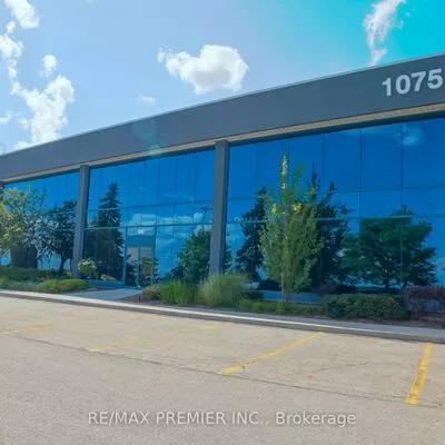 commercial, lease, Office, 1075 North Service Rd, Glen Abbey, Oakville 
 1075 North Service Rd, Glen Abbey, Oakville