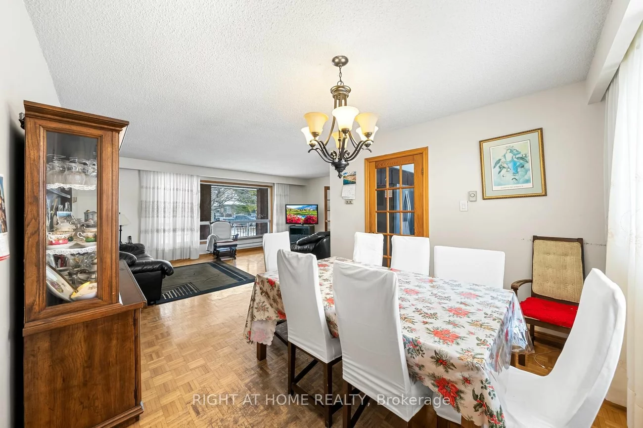 3043 Eighth Line, Oakville