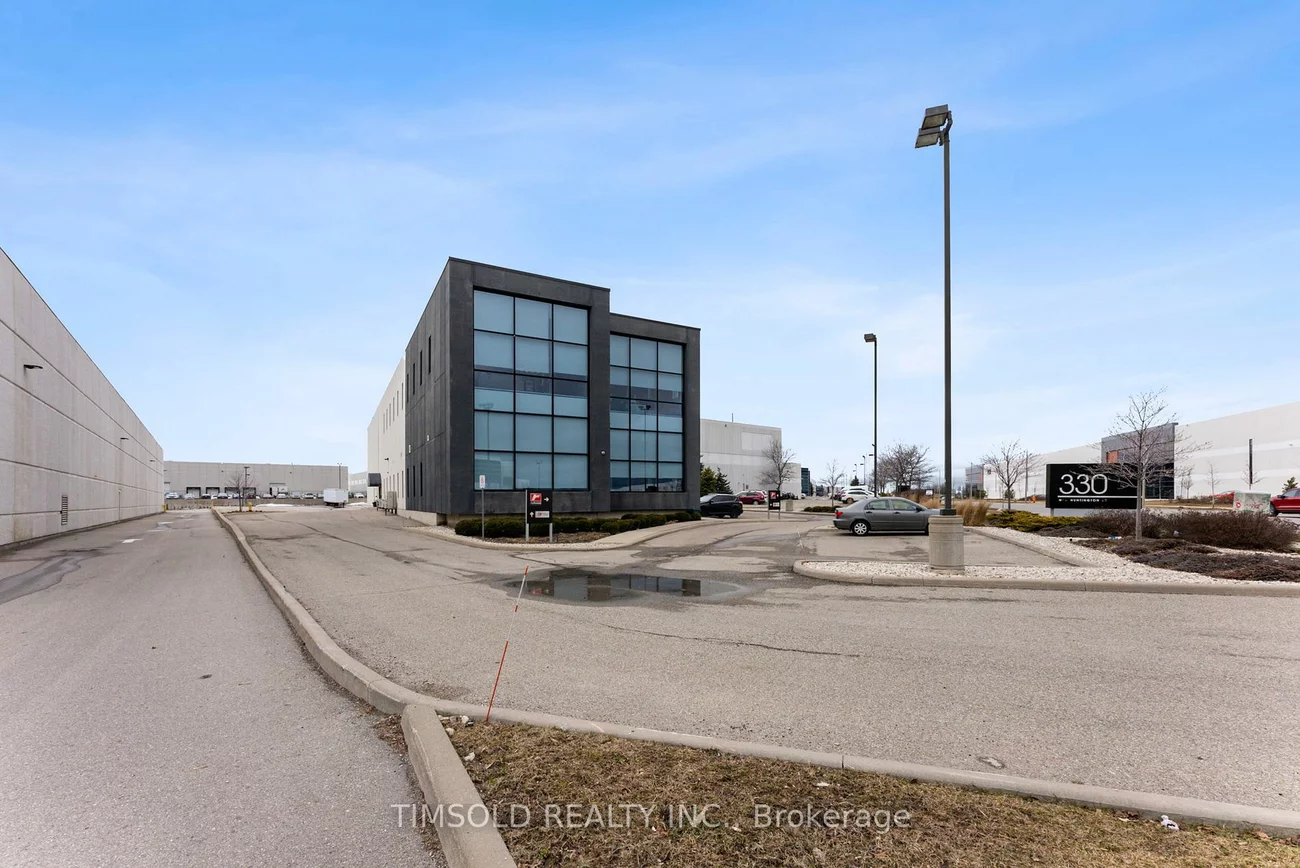 330 New Huntington Rd, Vaughan