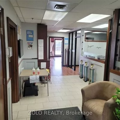 commercial, lease, Industrial, 3300 Steeles Ave W, Concord, Vaughan 
 3300 Steeles Ave W, Concord, Vaughan