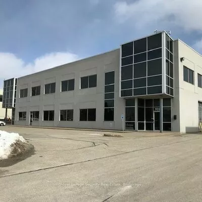 commercial, lease, Industrial, 90 Tigi Crt, Concord, Vaughan 
 90 Tigi Crt, Concord, Vaughan