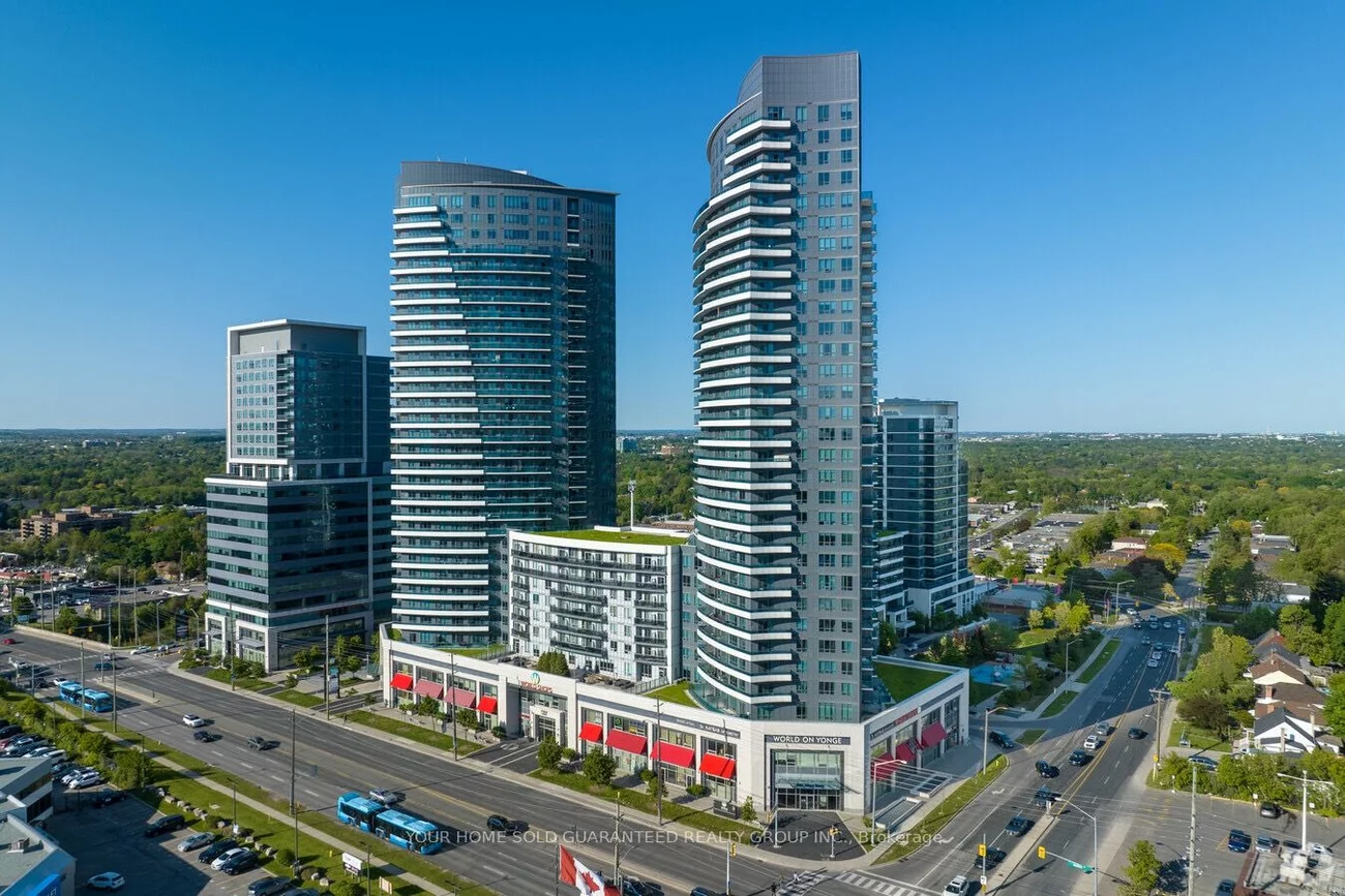 7163 Yonge St, Markham