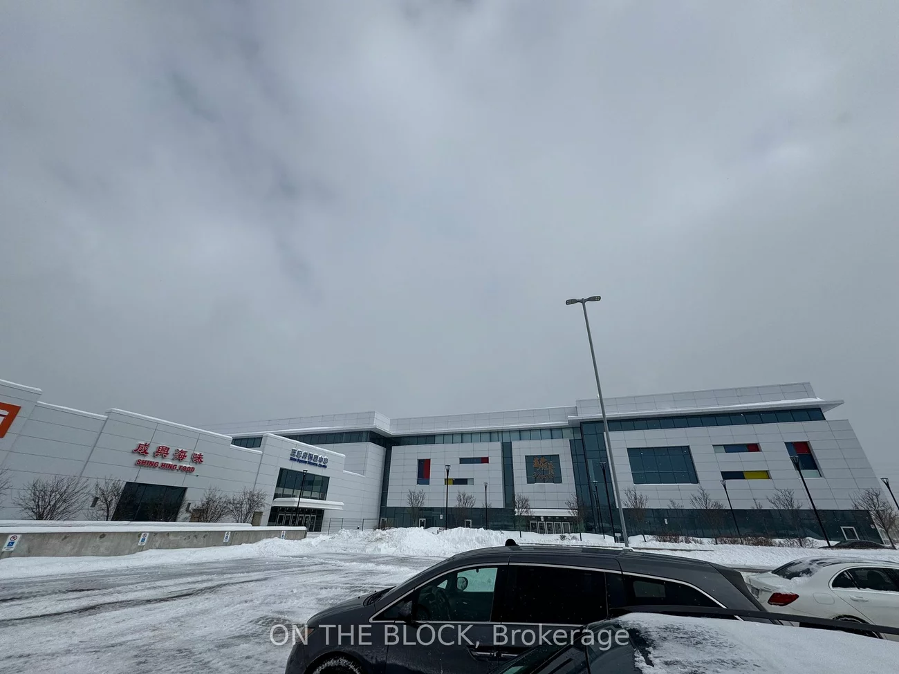 9390 Woodbine Ave, Markham