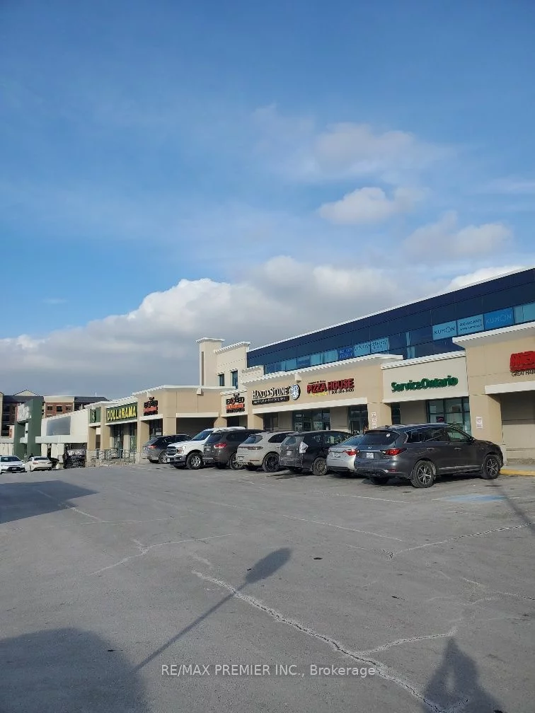 10909 Yonge St, Richmond Hill