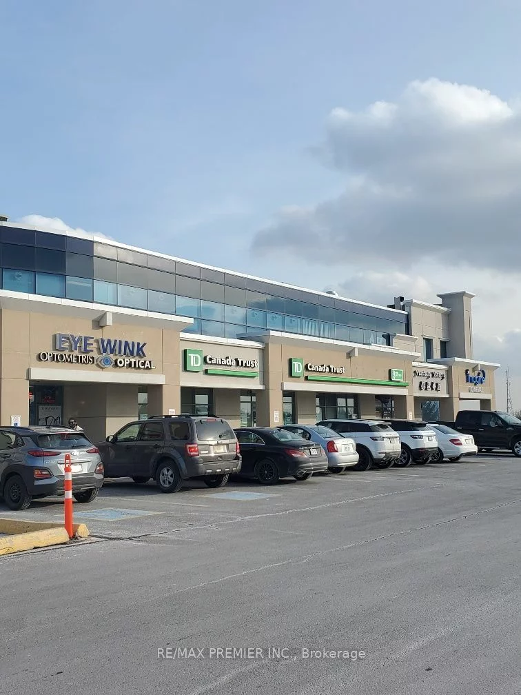 10909 Yonge St, Richmond Hill