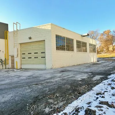 commercial, lease, Industrial, 567 Davis Dr, Central Newmarket, Newmarket 
 567 Davis Dr, Central Newmarket, Newmarket