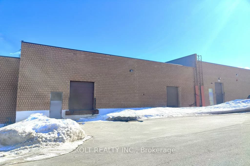 226, Industrial, Aurora Village, Aurora
