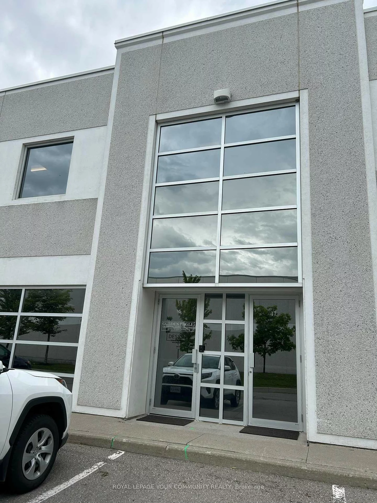 158, Don Hillock, Bayview Southeast, Aurora
