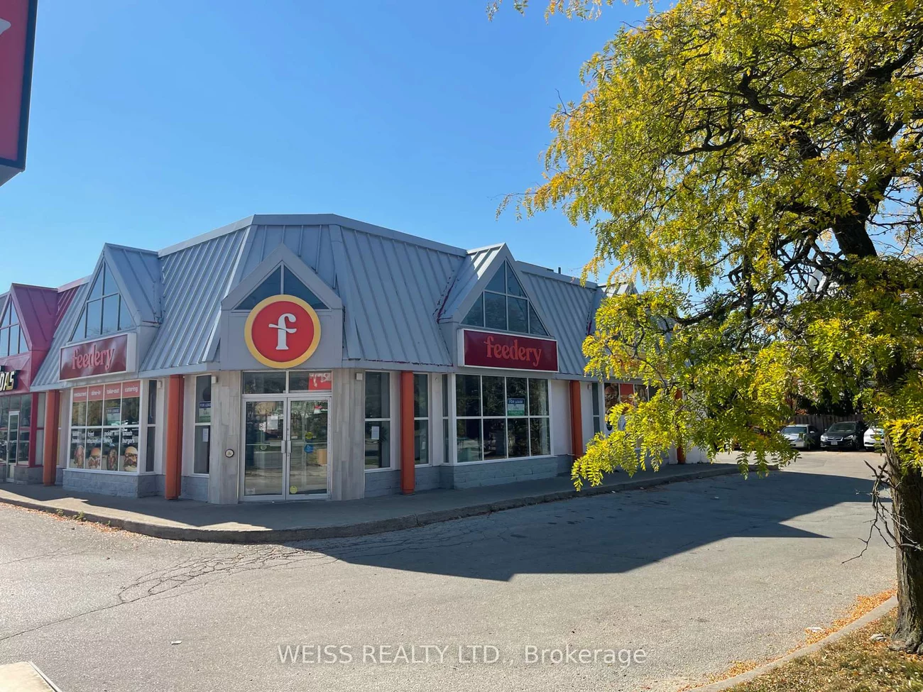 14846, Yonge, Aurora Highlands, Aurora