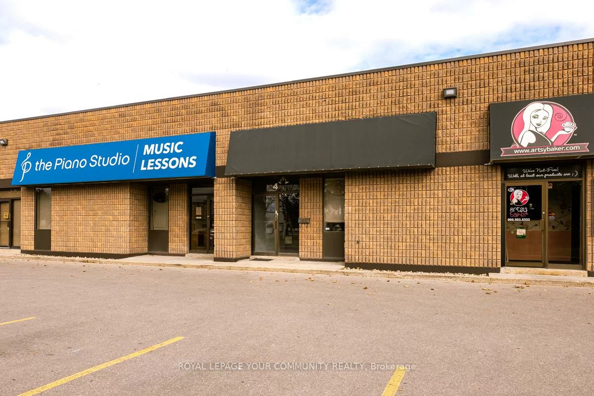 255, Industrial, Aurora Village, Aurora