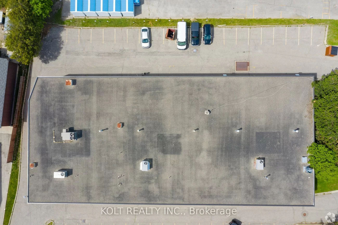 16, Mary, Aurora Village, Aurora