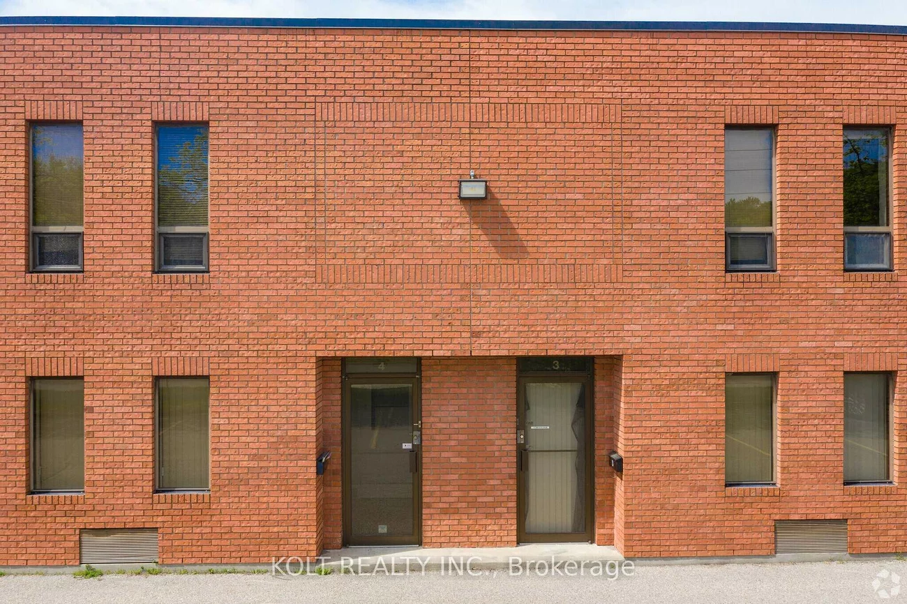 16, Mary, Aurora Village, Aurora