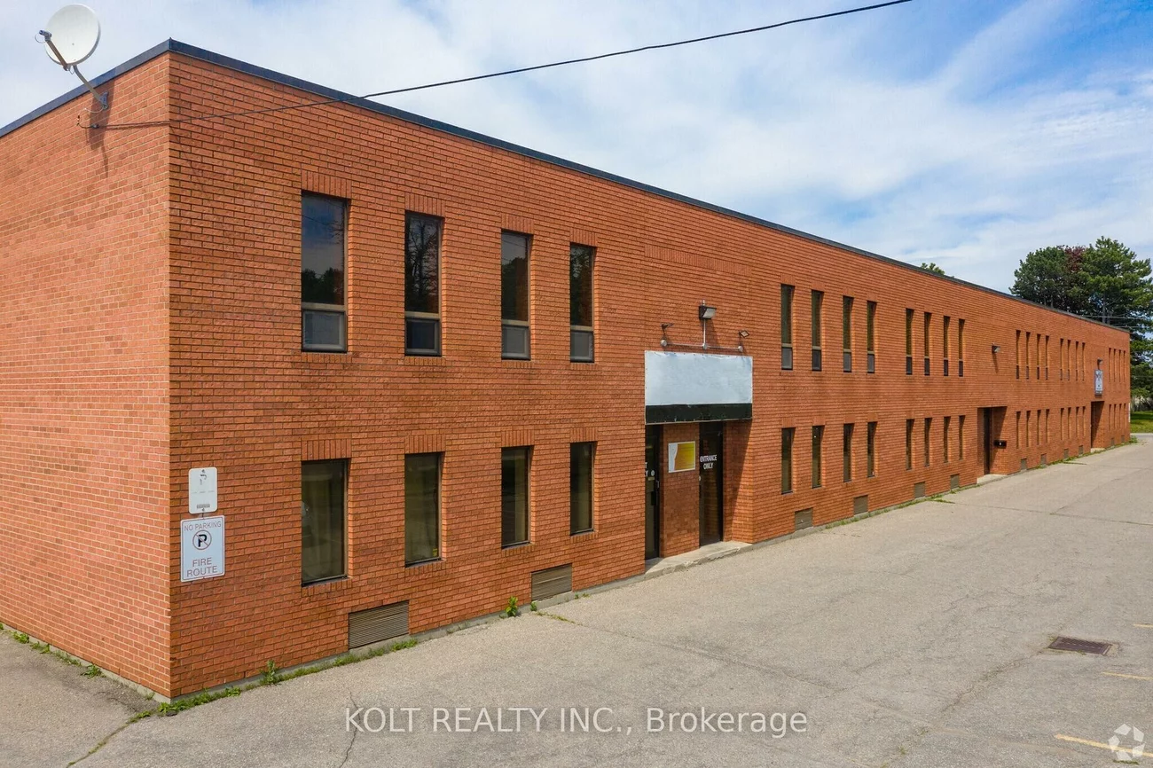 16, Mary, Aurora Village, Aurora