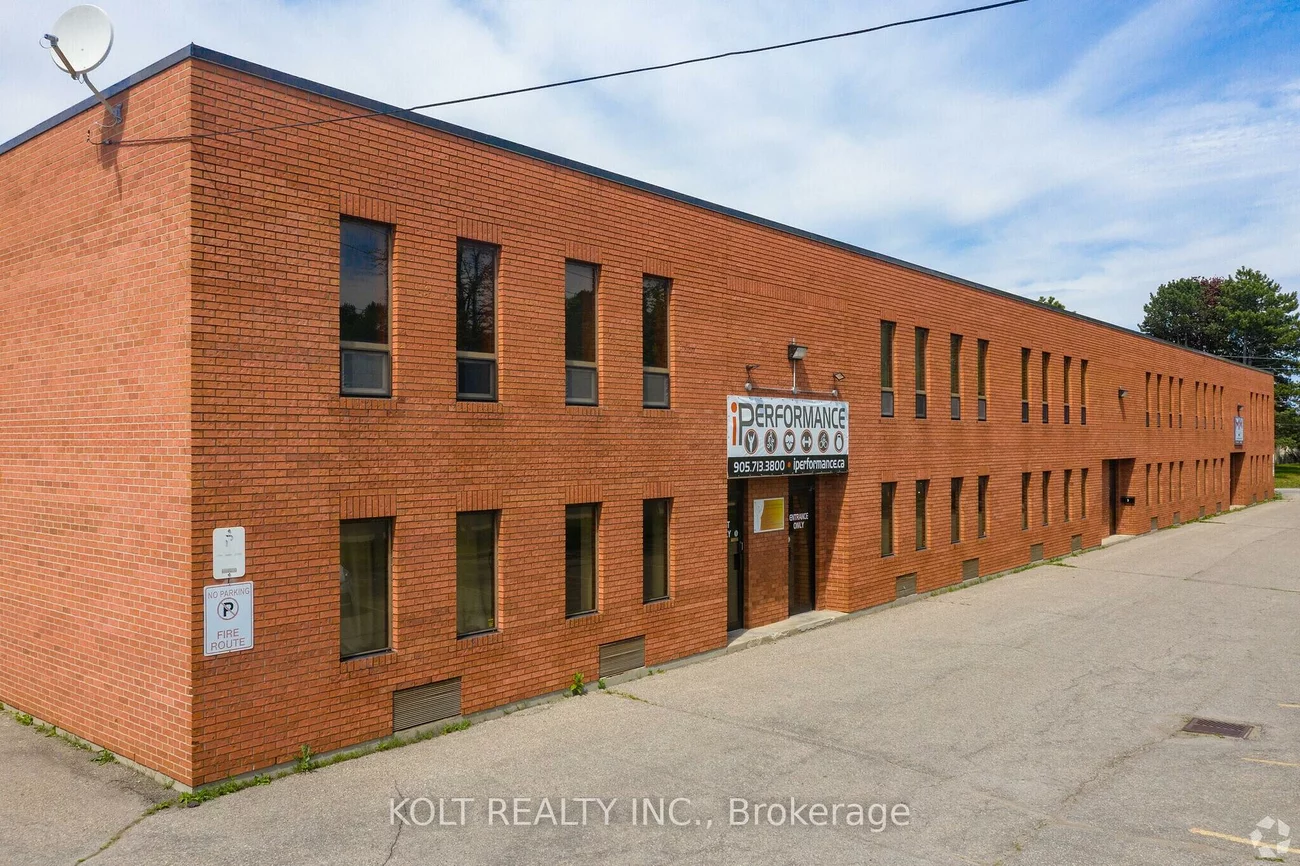 16, Mary, Aurora Village, Aurora