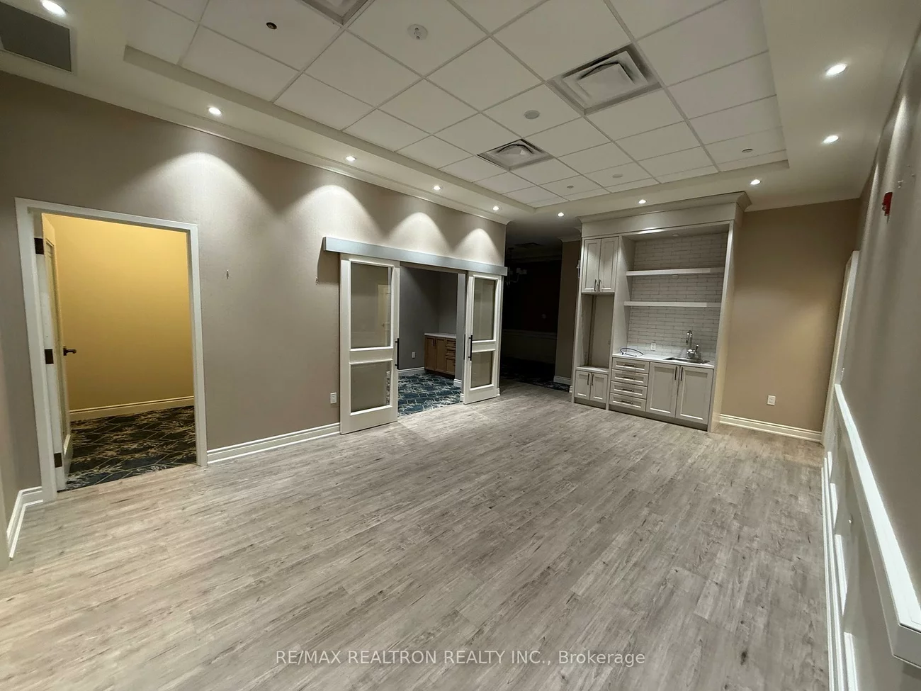 14785, Yonge, Rural Aurora, Aurora