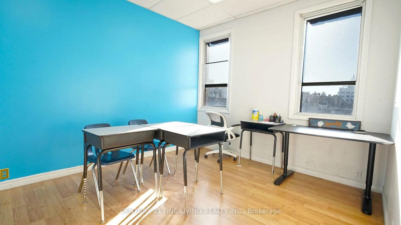 15260, Yonge, Aurora Village, Aurora