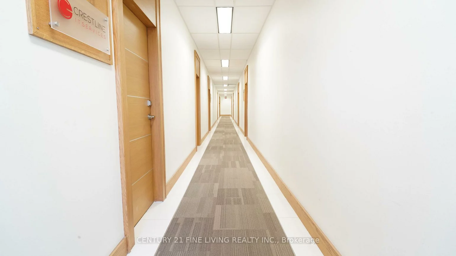 15260, Yonge, Aurora Village, Aurora