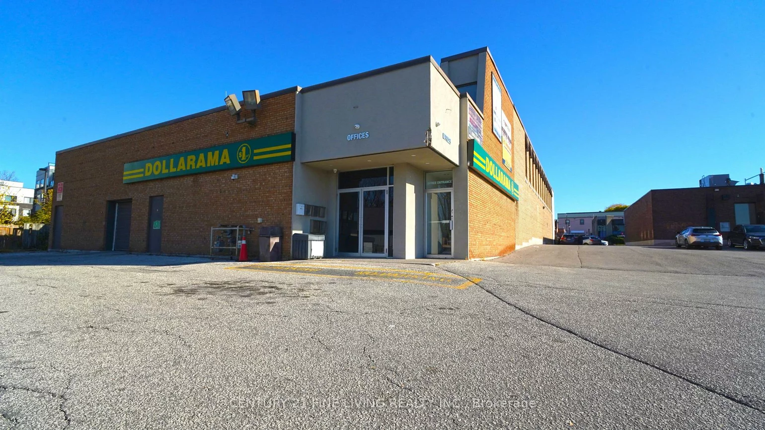 15260, Yonge, Aurora Village, Aurora