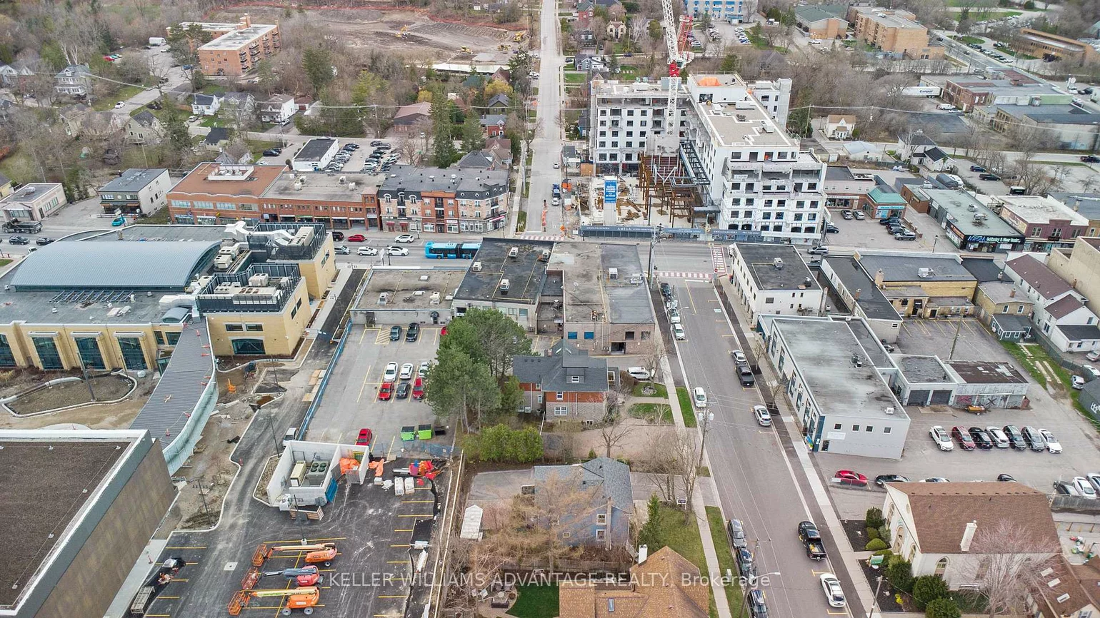 15171, Yonge, Aurora Village, Aurora