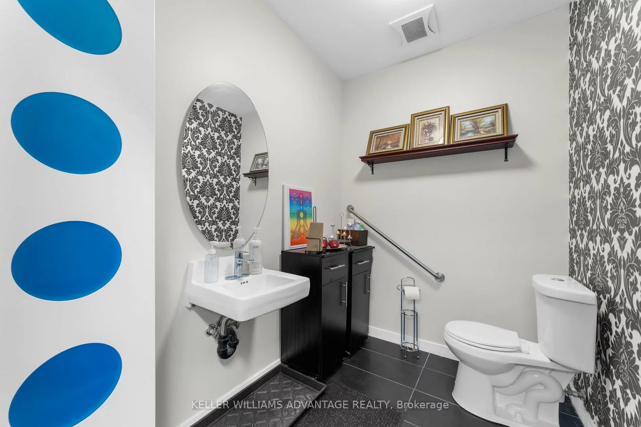 15171, Yonge, Aurora Village, Aurora