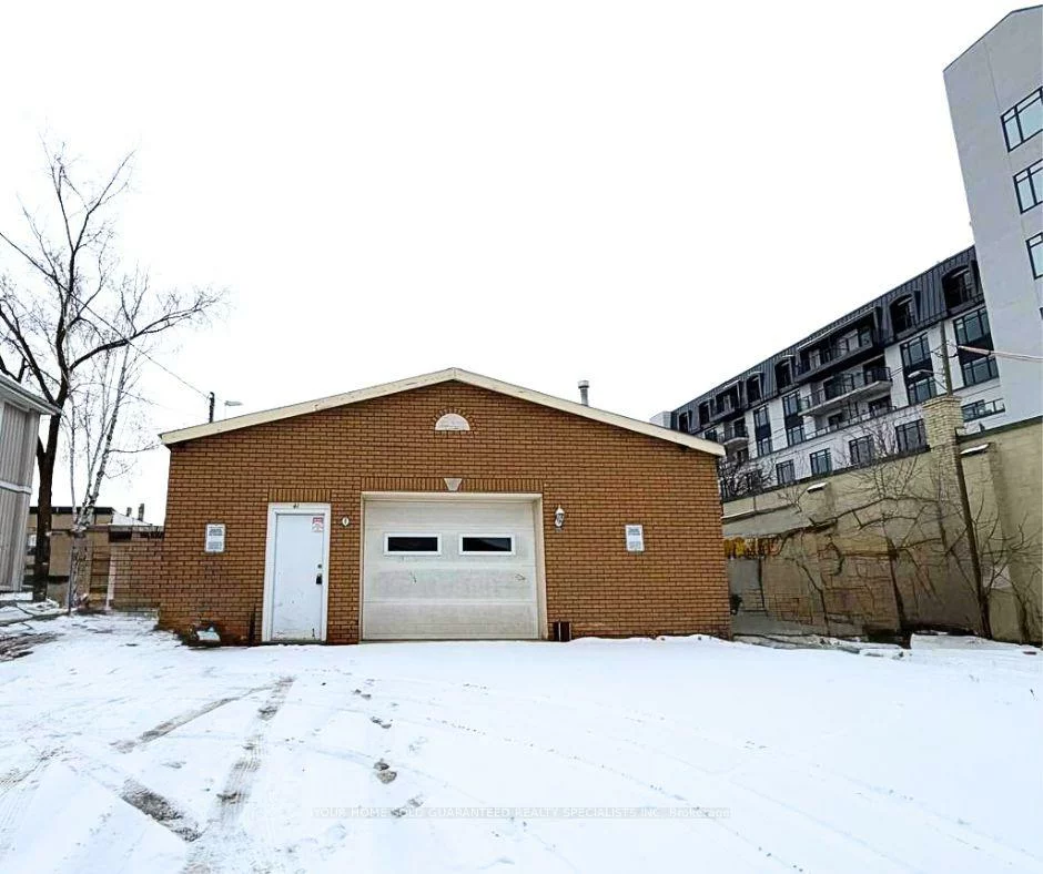 41, Temperance, Aurora Village, Aurora