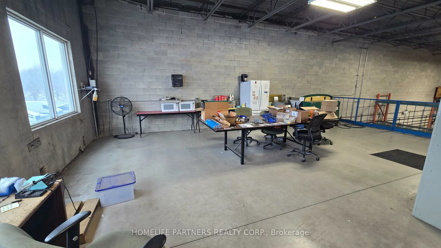 145, Industrial, Aurora Village, Aurora