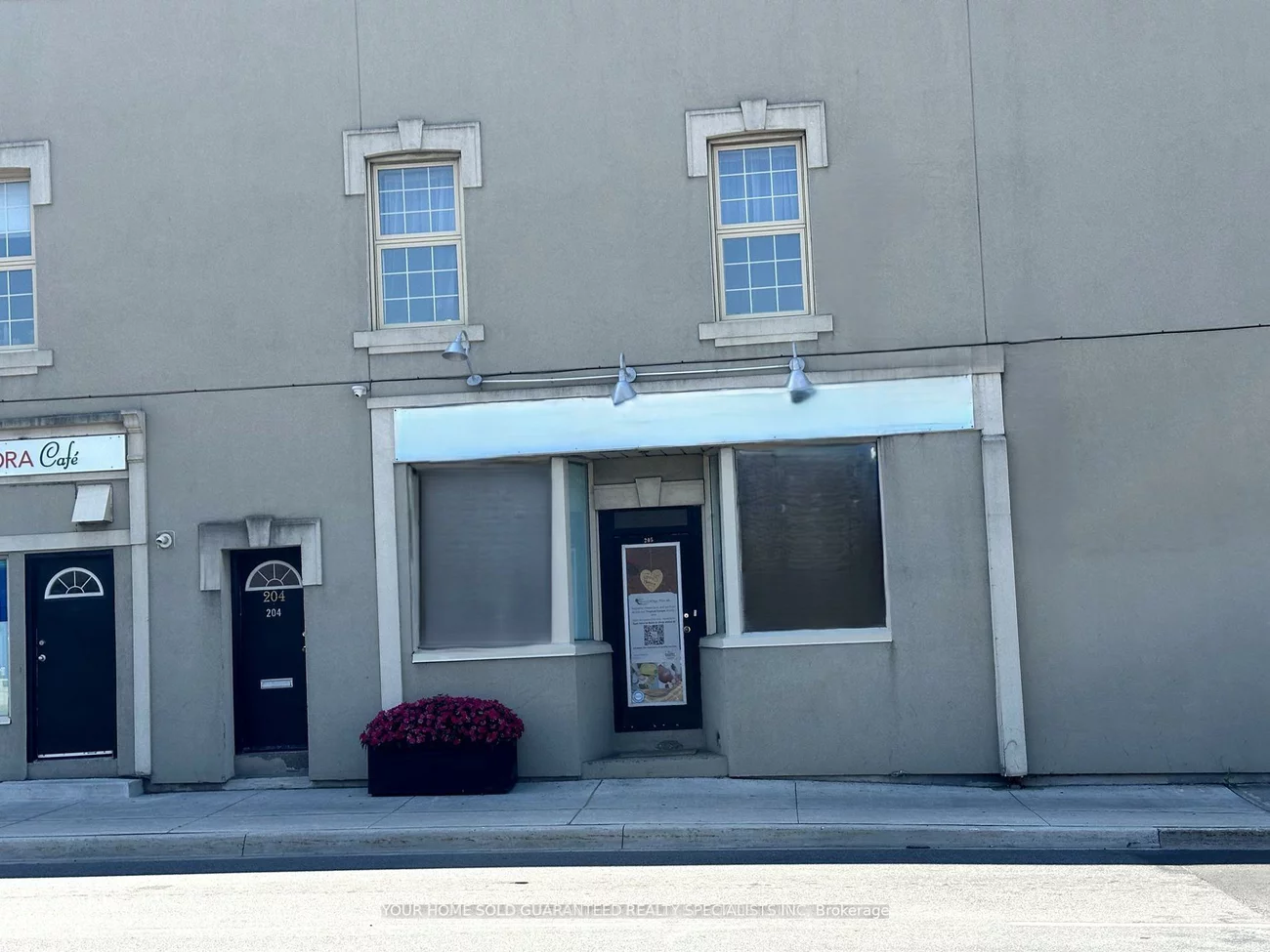 15242, Yonge, Aurora Village, Aurora