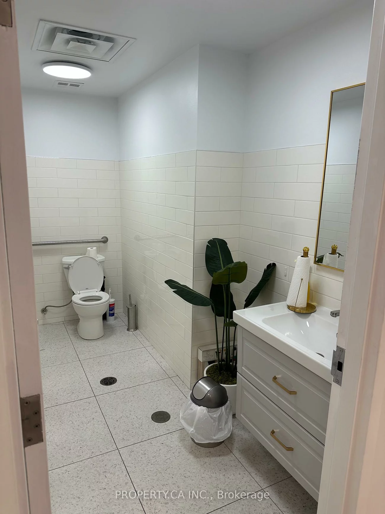 14799, Yonge, Aurora Village, Aurora