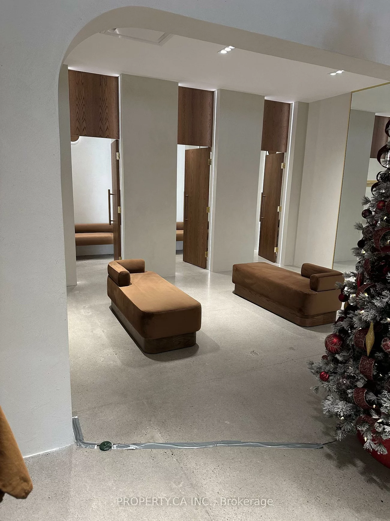 14799, Yonge, Aurora Village, Aurora