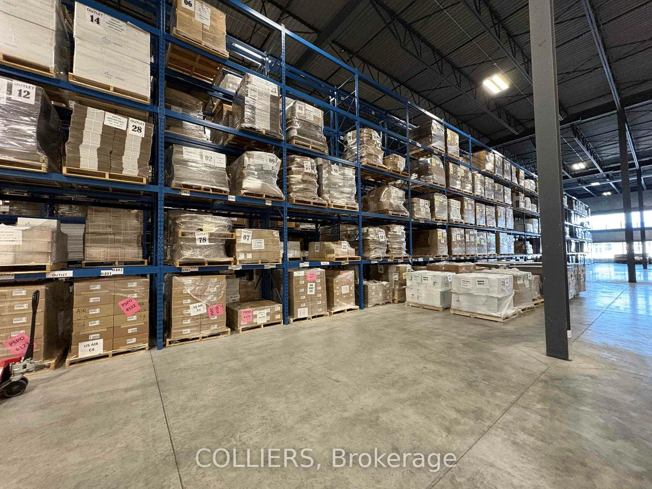 400, First Commerce, Rural Aurora, Aurora