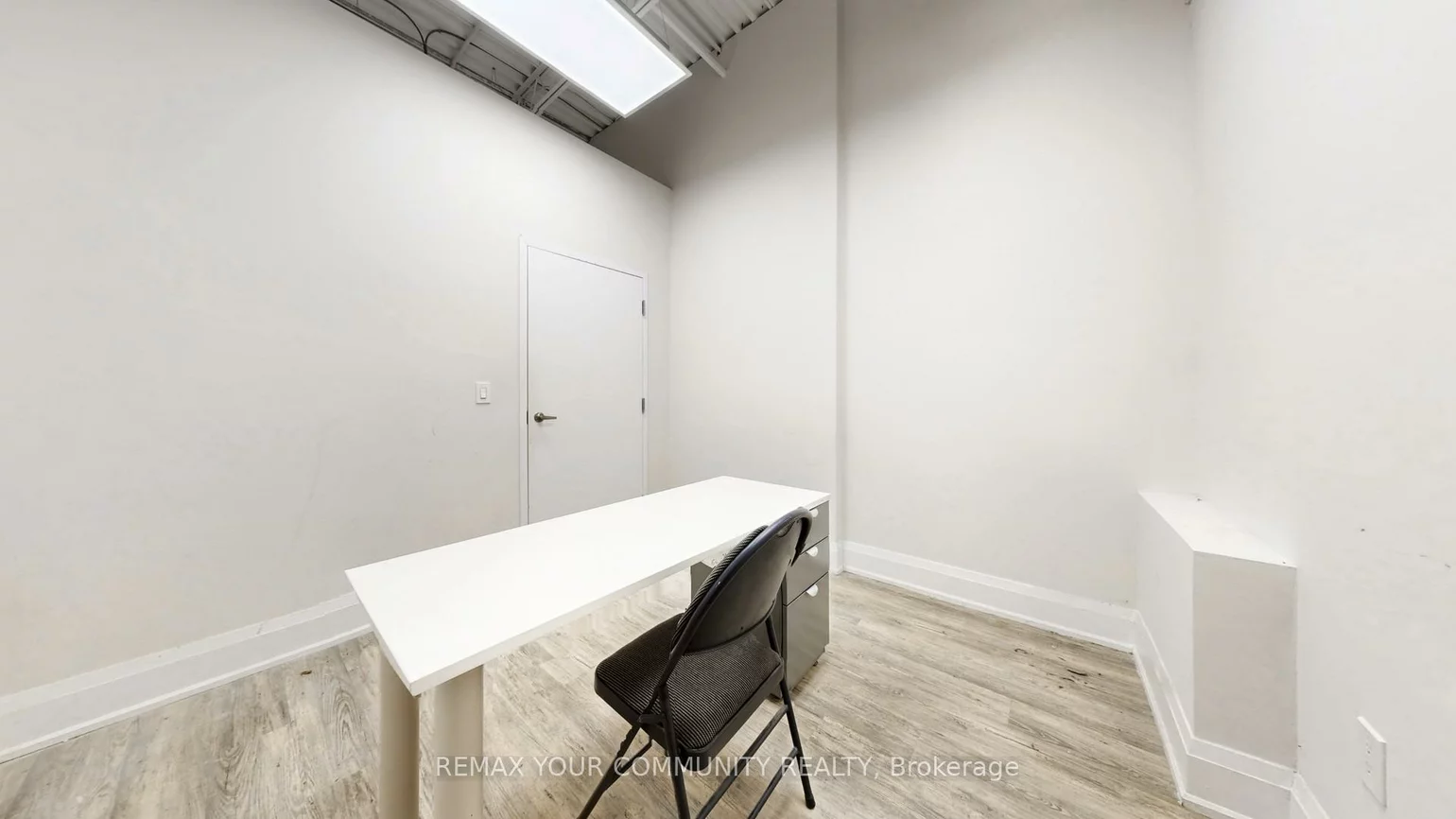 15543, Yonge, Aurora Village, Aurora