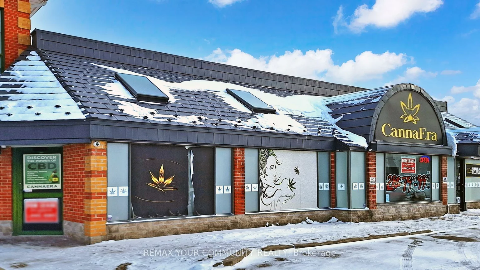 15543, Yonge, Aurora Village, Aurora