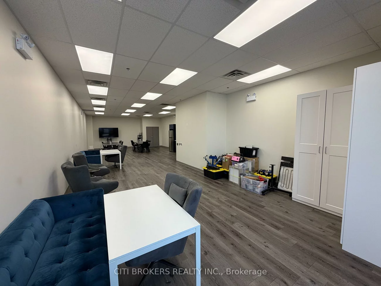 45, Eric T Smith, Bayview Southeast, Aurora