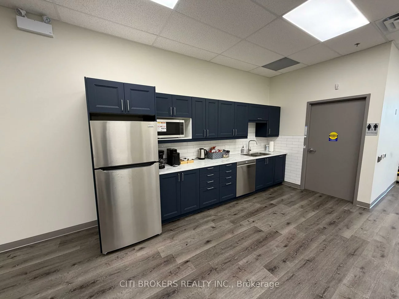 45, Eric T Smith, Bayview Southeast, Aurora