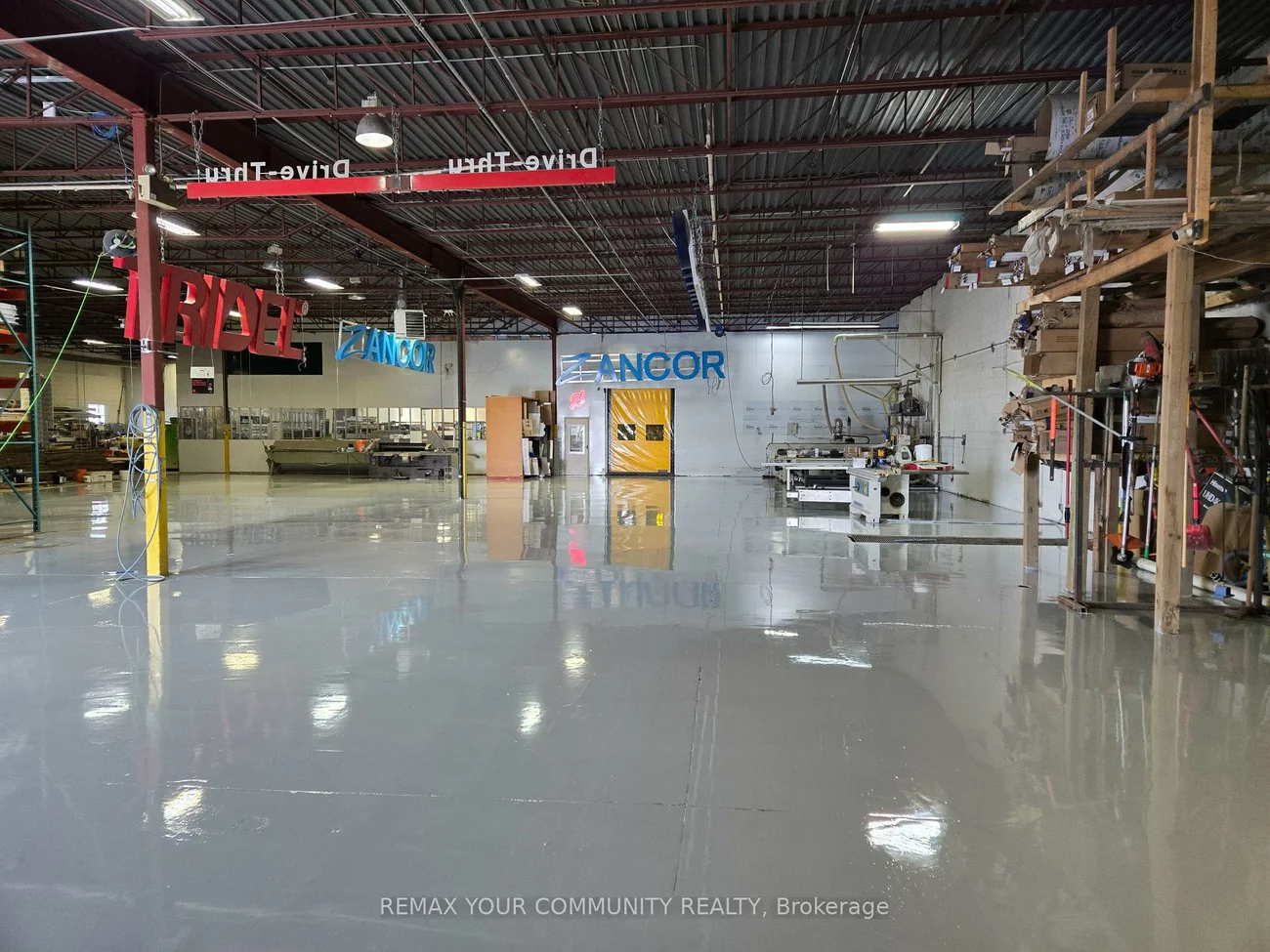 145/1, Engelhard, Aurora Grove, Aurora