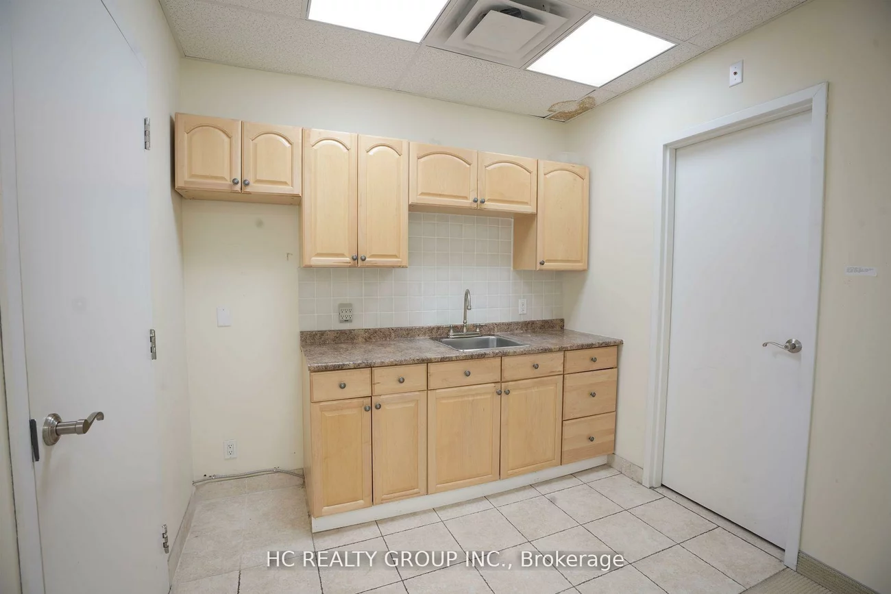 235, Industrial, Aurora Grove, Aurora